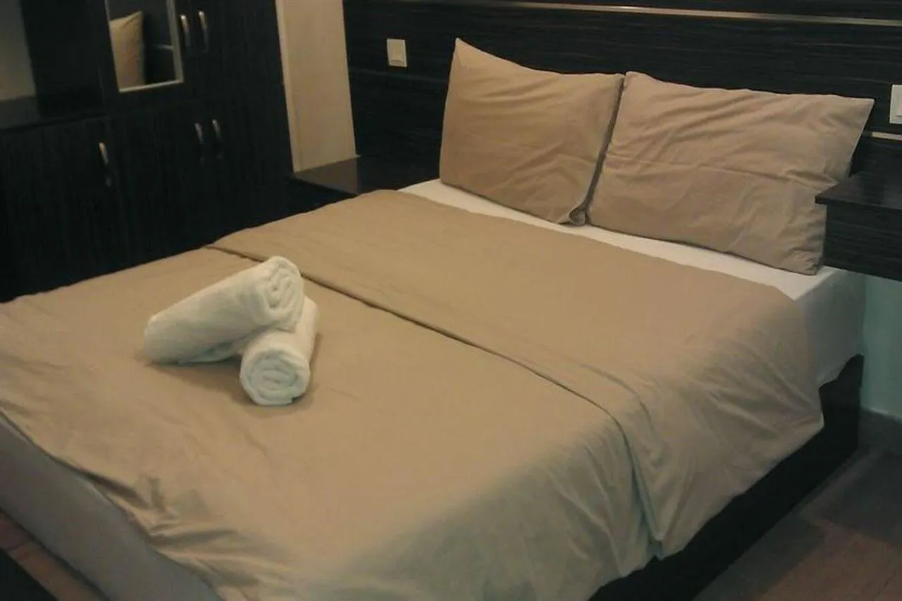 Sabrina Golden Palace Hotel Kuala Lumpur 2*,